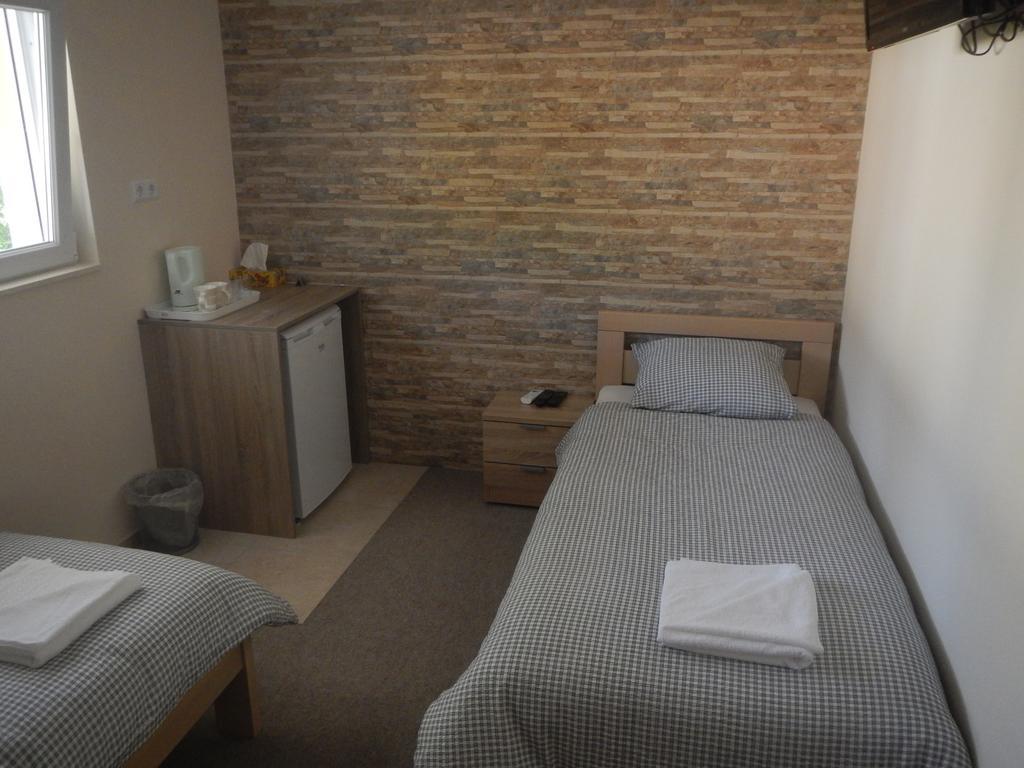 Riverside Guesthouse Pocitelj Εξωτερικό φωτογραφία