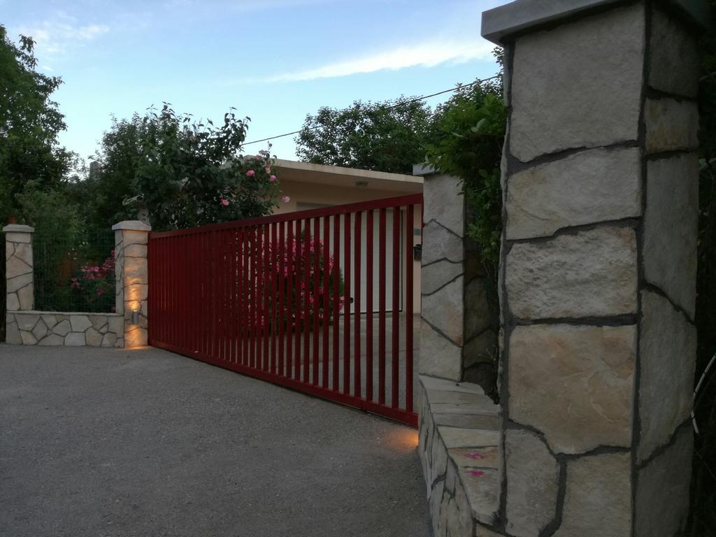 Riverside Guesthouse Pocitelj Εξωτερικό φωτογραφία