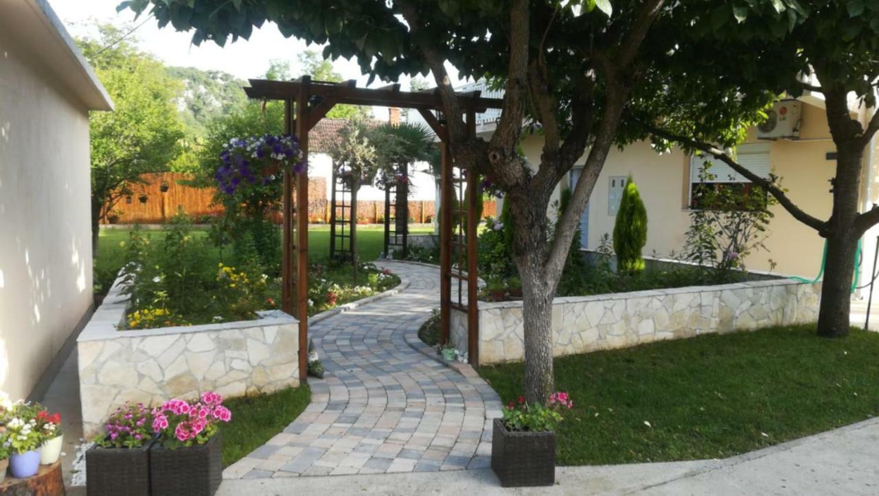 Riverside Guesthouse Pocitelj Εξωτερικό φωτογραφία
